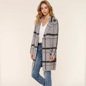 HEARTLOOM Ezra Sweater Coat